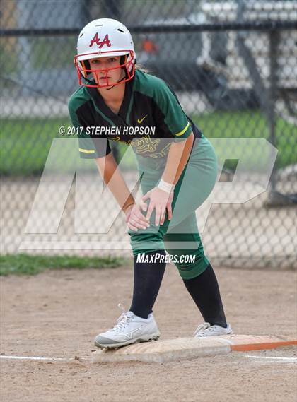 Thumbnail 1 in Tracy @ Tokay photogallery.