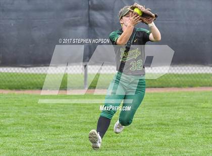 Thumbnail 3 in Tracy @ Tokay photogallery.
