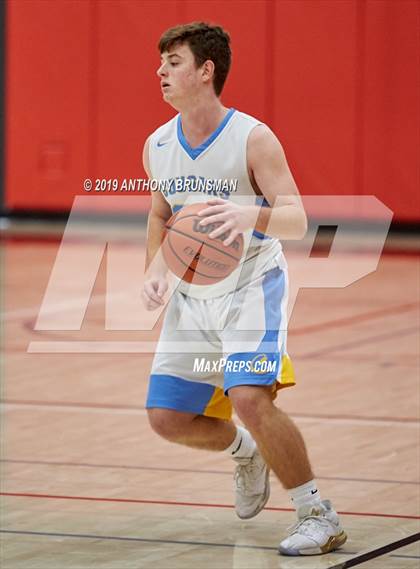 Thumbnail 1 in Del Campo vs Inderkum (Cordova Christmas Classic) photogallery.