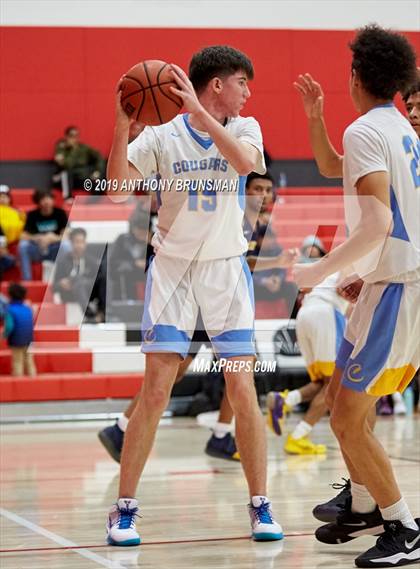 Thumbnail 3 in Del Campo vs Inderkum (Cordova Christmas Classic) photogallery.