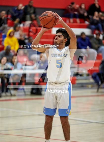 Thumbnail 2 in Del Campo vs Inderkum (Cordova Christmas Classic) photogallery.
