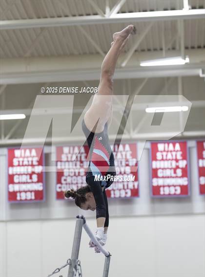 Thumbnail 1 in WIAA Classic 8 Conference (Bars) photogallery.
