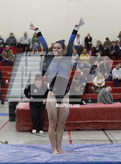 Thumbnail 1 in WIAA Classic 8 Conference (Bars) photogallery.