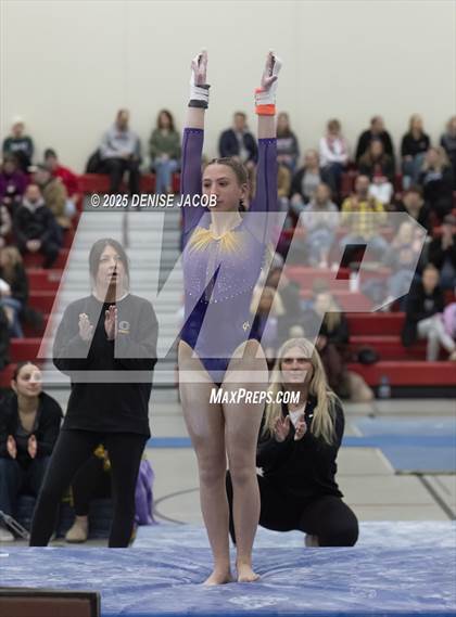 Thumbnail 2 in WIAA Classic 8 Conference (Bars) photogallery.