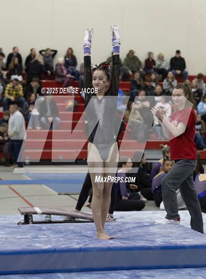 Thumbnail 3 in WIAA Classic 8 Conference (Bars) photogallery.