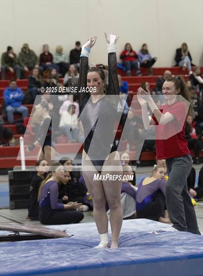 Thumbnail 2 in WIAA Classic 8 Conference (Bars) photogallery.