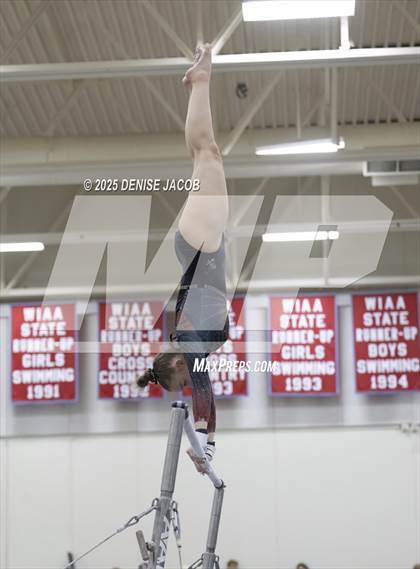 Thumbnail 2 in WIAA Classic 8 Conference (Bars) photogallery.