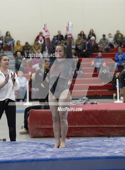 Thumbnail 3 in WIAA Classic 8 Conference (Bars) photogallery.