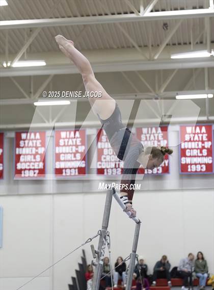Thumbnail 2 in WIAA Classic 8 Conference (Bars) photogallery.