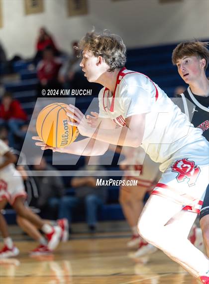Thumbnail 2 in Oak Hill vs Hurricane (Little General/ C. Adam Toney Showcase) photogallery.