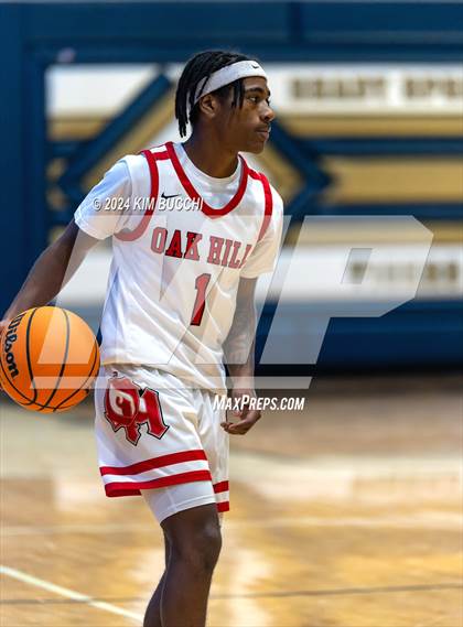 Thumbnail 2 in Oak Hill vs Hurricane (Little General/ C. Adam Toney Showcase) photogallery.