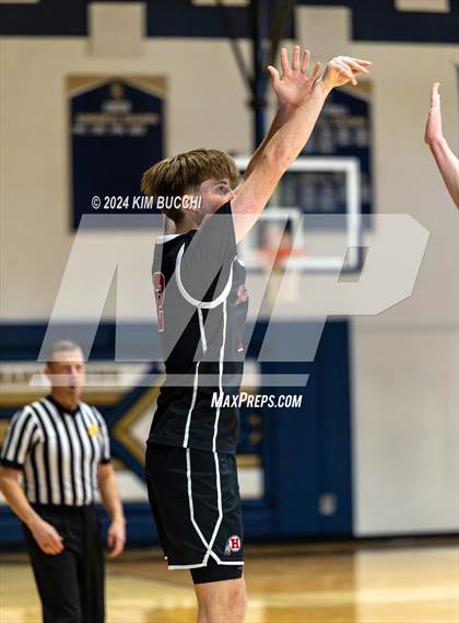 Thumbnail 3 in Oak Hill vs Hurricane (Little General/ C. Adam Toney Showcase) photogallery.