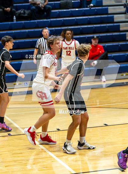 Thumbnail 3 in Oak Hill vs Hurricane (Little General/ C. Adam Toney Showcase) photogallery.