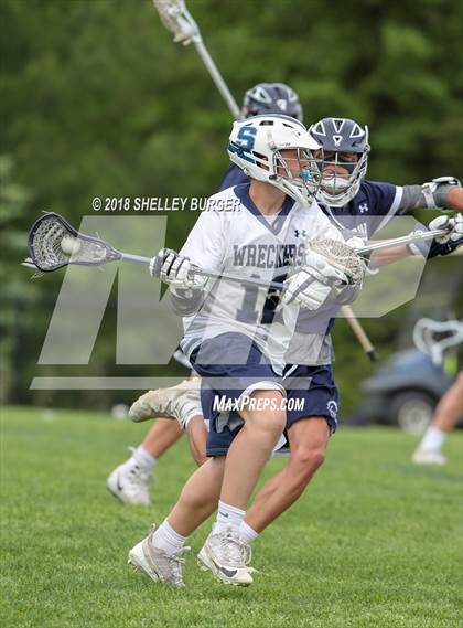 Thumbnail 3 in Staples vs Wilton photogallery.