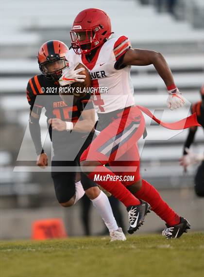 Thumbnail 2 in McCluer @ Ritenour photogallery.
