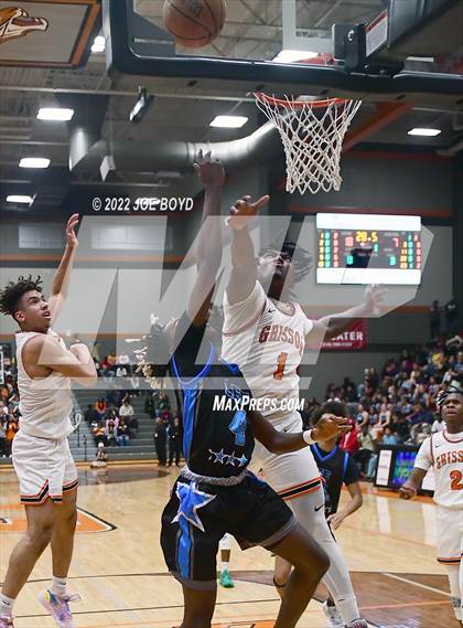 Thumbnail 3 in Lee @ Grissom photogallery.