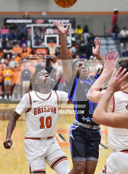 Thumbnail 3 in Lee @ Grissom photogallery.