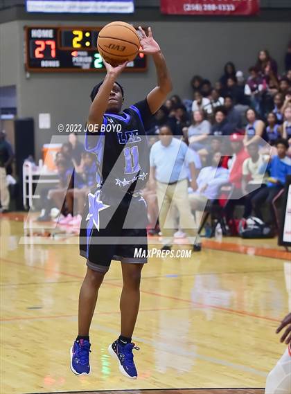 Thumbnail 2 in Lee @ Grissom photogallery.