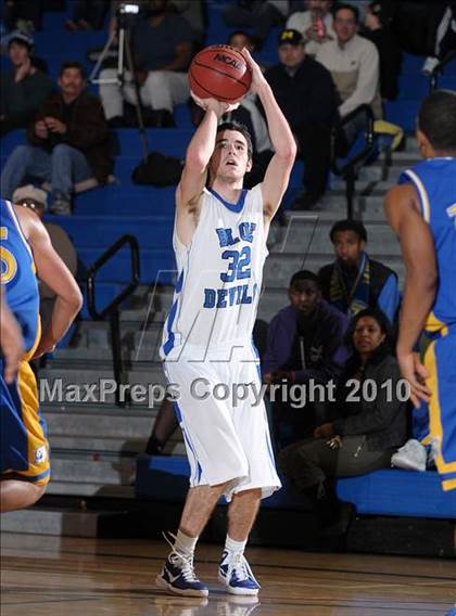Thumbnail 3 in Wood vs. Davis (Les Curry Invitational) photogallery.