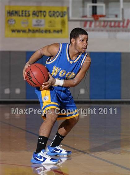 Thumbnail 2 in Wood vs. Davis (Les Curry Invitational) photogallery.