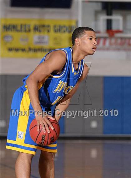 Thumbnail 1 in Wood vs. Davis (Les Curry Invitational) photogallery.