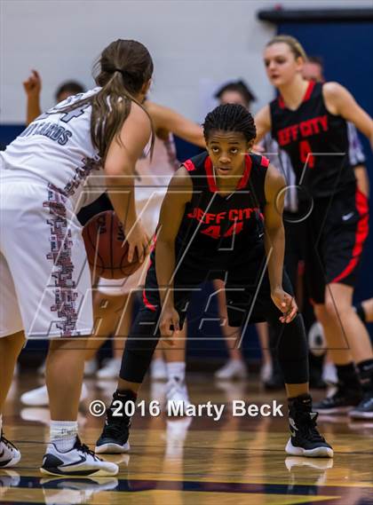 Thumbnail 3 in Jefferson City vs Benton (State Farm Holiday Hoops Invitational photogallery.