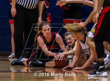 Thumbnail 3 in Jefferson City vs Benton (State Farm Holiday Hoops Invitational photogallery.