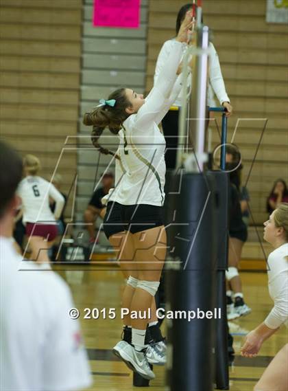 Thumbnail 2 in Corona del Sol vs Basha (Gilbert Invitational) photogallery.