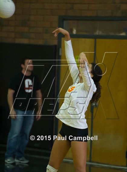 Thumbnail 1 in Corona del Sol vs Basha (Gilbert Invitational) photogallery.