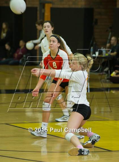 Thumbnail 1 in Corona del Sol vs Basha (Gilbert Invitational) photogallery.