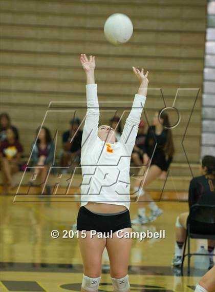 Thumbnail 2 in Corona del Sol vs Basha (Gilbert Invitational) photogallery.