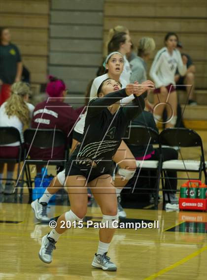 Thumbnail 3 in Corona del Sol vs Basha (Gilbert Invitational) photogallery.
