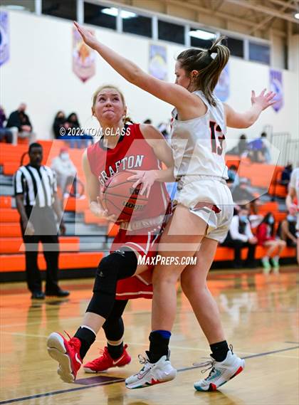 Thumbnail 1 in Grafton @ Tabb photogallery.