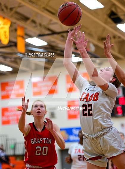 Thumbnail 2 in Grafton @ Tabb photogallery.
