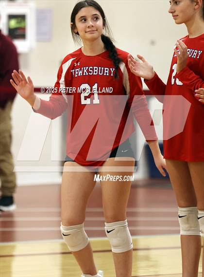 Thumbnail 1 in Tewksbury Memorial vs Newburyport (MIAA Division 3 Round 32) photogallery.