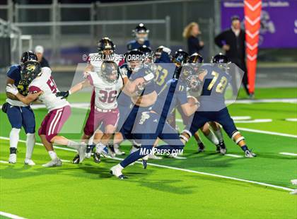 Thumbnail 2 in Lake Creek vs. Rouse (UIL 5A D2 Region III Area Playoff) photogallery.