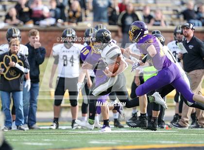 Thumbnail 3 in Mound City/Craig vs. Worth County/Northeast Nodaway (MSHSAA Show-Me Bowl 8 Man) photogallery.