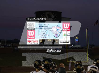 Thumbnail 1 in Mound City/Craig vs. Worth County/Northeast Nodaway (MSHSAA Show-Me Bowl 8 Man) photogallery.