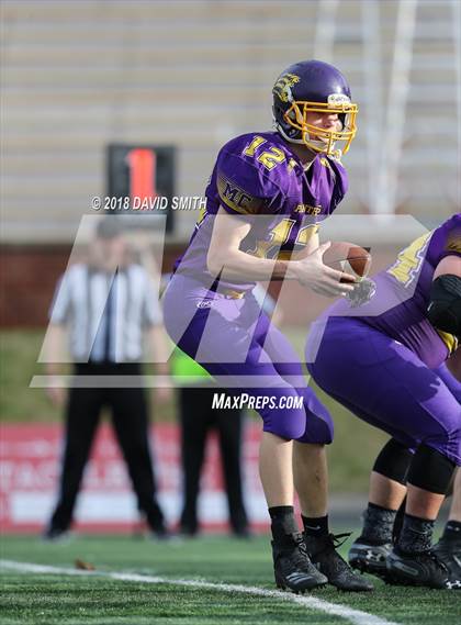 Thumbnail 2 in Mound City/Craig vs. Worth County/Northeast Nodaway (MSHSAA Show-Me Bowl 8 Man) photogallery.