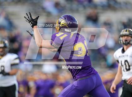 Thumbnail 2 in Mound City/Craig vs. Worth County/Northeast Nodaway (MSHSAA Show-Me Bowl 8 Man) photogallery.