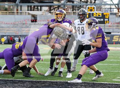 Thumbnail 3 in Mound City/Craig vs. Worth County/Northeast Nodaway (MSHSAA Show-Me Bowl 8 Man) photogallery.