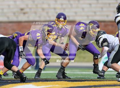 Thumbnail 3 in Mound City/Craig vs. Worth County/Northeast Nodaway (MSHSAA Show-Me Bowl 8 Man) photogallery.