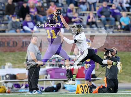 Thumbnail 3 in Mound City/Craig vs. Worth County/Northeast Nodaway (MSHSAA Show-Me Bowl 8 Man) photogallery.