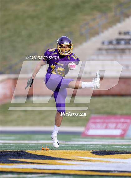 Thumbnail 2 in Mound City/Craig vs. Worth County/Northeast Nodaway (MSHSAA Show-Me Bowl 8 Man) photogallery.
