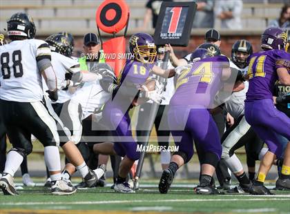 Thumbnail 1 in Mound City/Craig vs. Worth County/Northeast Nodaway (MSHSAA Show-Me Bowl 8 Man) photogallery.