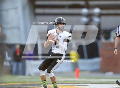 Thumbnail 3 in Mound City/Craig vs. Worth County/Northeast Nodaway (MSHSAA Show-Me Bowl 8 Man) photogallery.