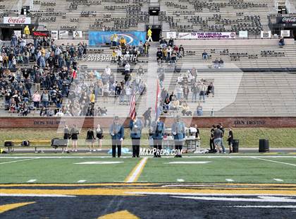 Thumbnail 3 in Mound City/Craig vs. Worth County/Northeast Nodaway (MSHSAA Show-Me Bowl 8 Man) photogallery.