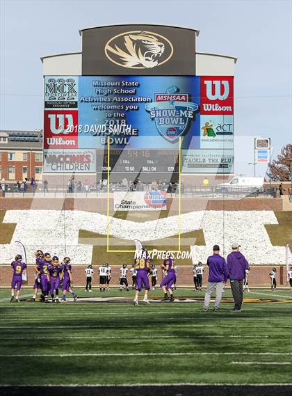 Thumbnail 2 in Mound City/Craig vs. Worth County/Northeast Nodaway (MSHSAA Show-Me Bowl 8 Man) photogallery.