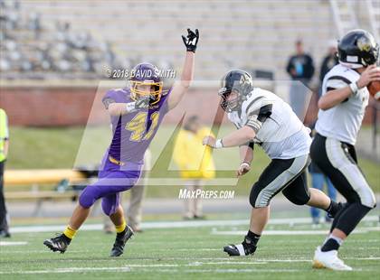 Thumbnail 2 in Mound City/Craig vs. Worth County/Northeast Nodaway (MSHSAA Show-Me Bowl 8 Man) photogallery.