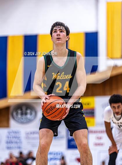 Thumbnail 1 in Salesian College Preparatory vs San Ramon Valley (Gridley Invitational) photogallery.